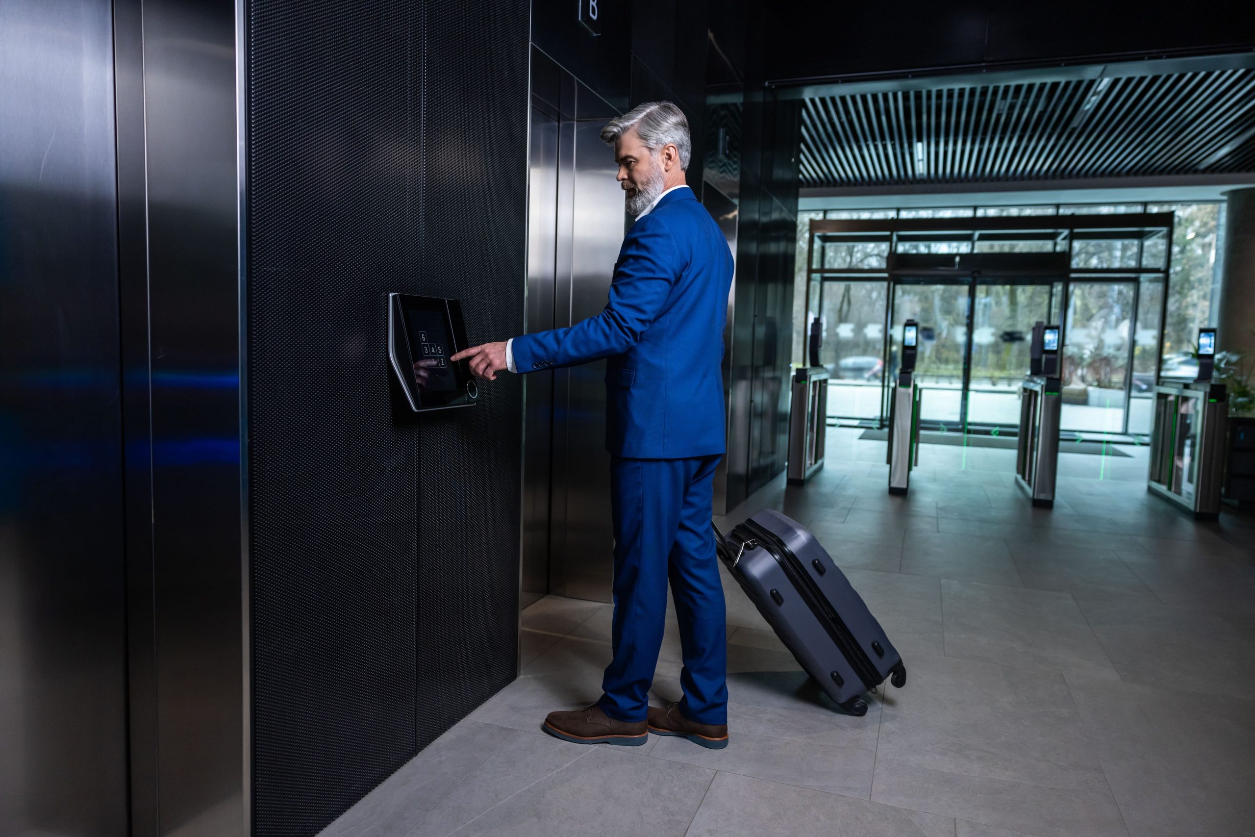 Как оформить командировку за границу